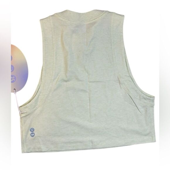 NWT Madhappy x Lululemon Women’s Mint Green “All Yours Crop Tank” Top - Size 2 - Picture 10 of 13